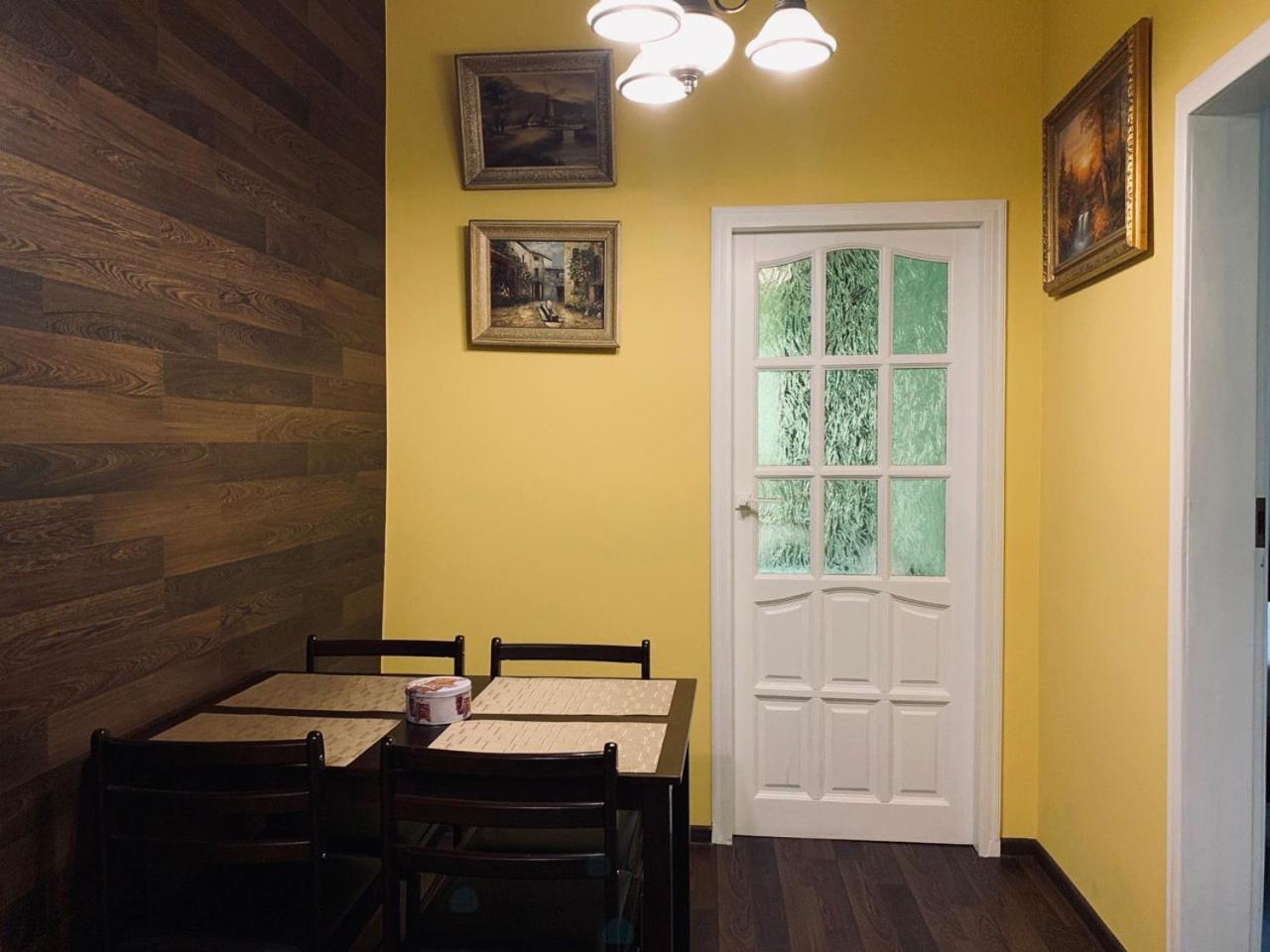 Modern Chaikovskogo Apartment إلفيف المظهر الخارجي الصورة