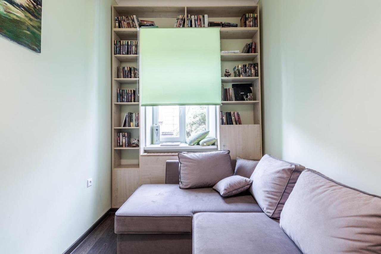 Modern Chaikovskogo Apartment إلفيف المظهر الخارجي الصورة