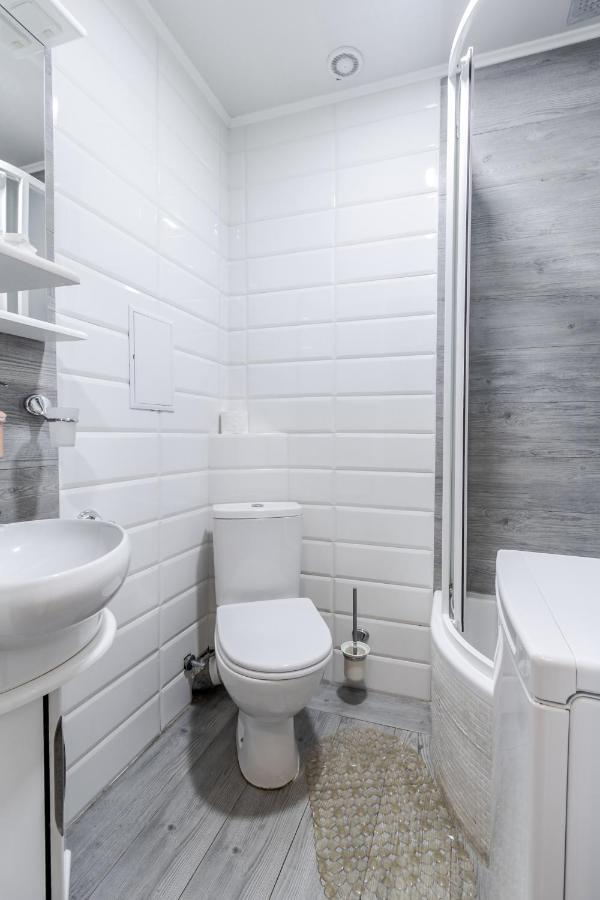 Modern Chaikovskogo Apartment إلفيف المظهر الخارجي الصورة